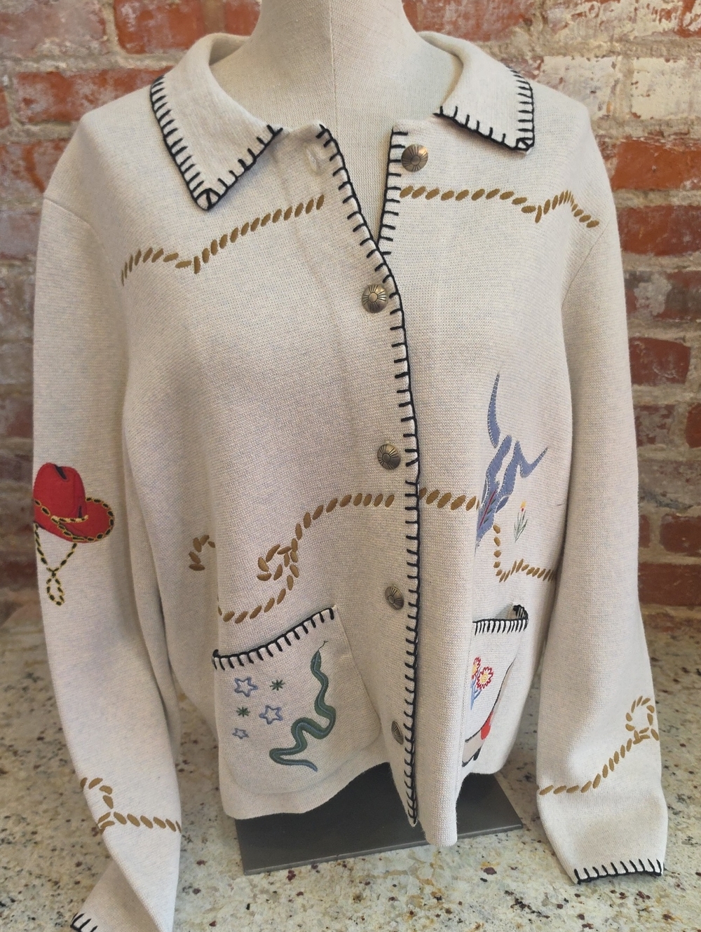Pendleton Cream Western-Stitched Cardigan with Multicolor Embroidery - 1622